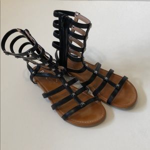 Report Girls gladiator sandals in black size 2